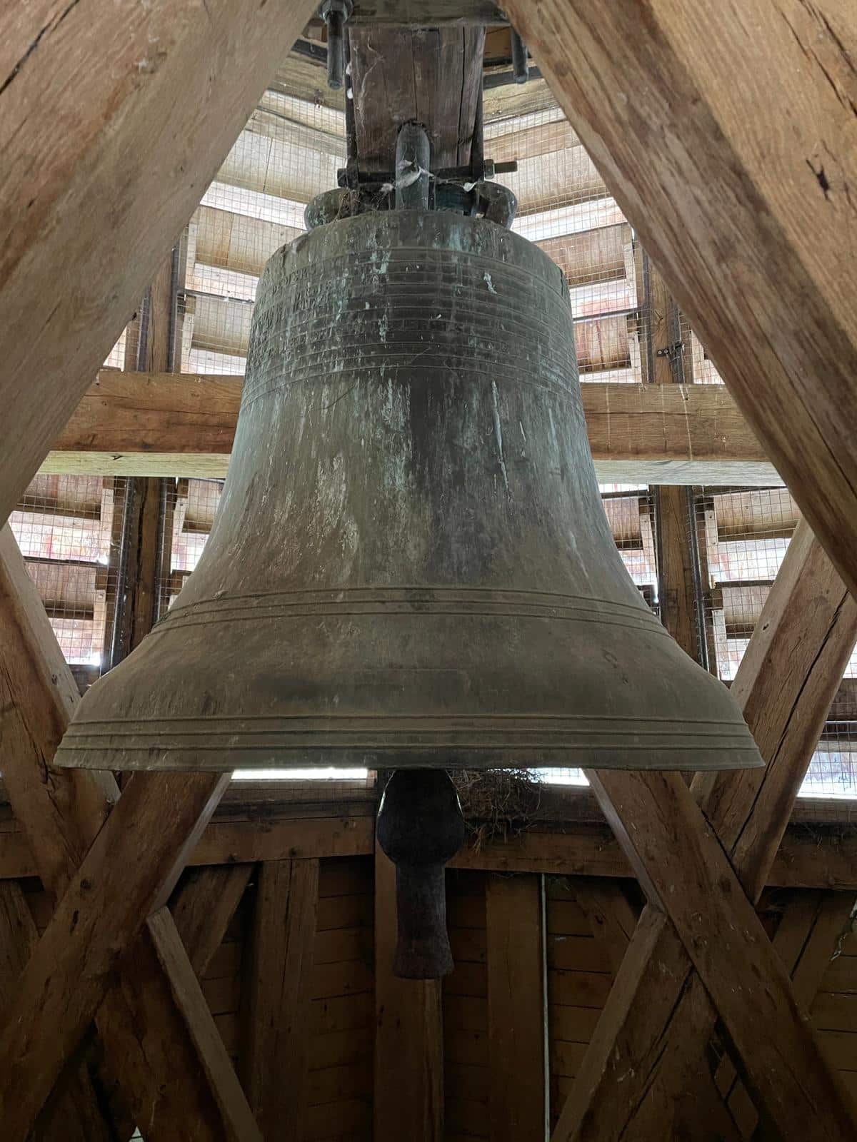 Cloche église Charny