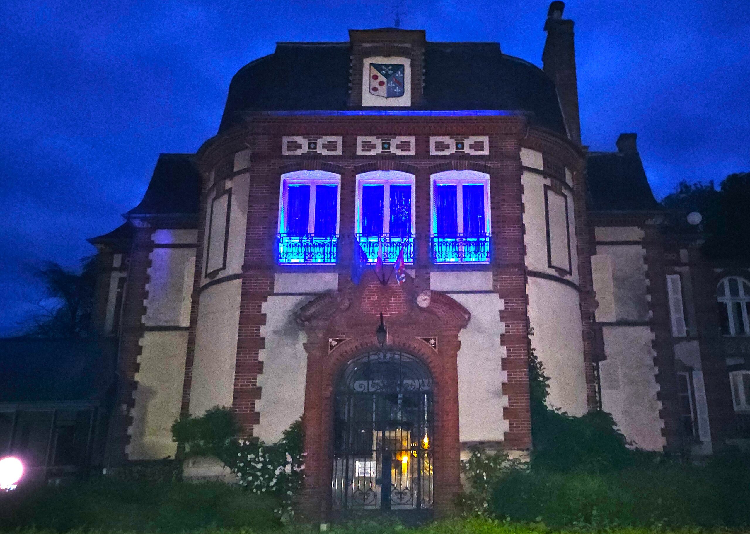 mairie_bleue